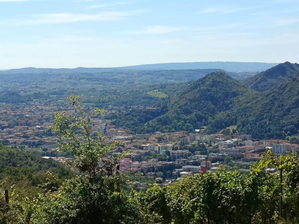 Rustico / casale a Vittorio veneto in Via Piadera - Foto 2