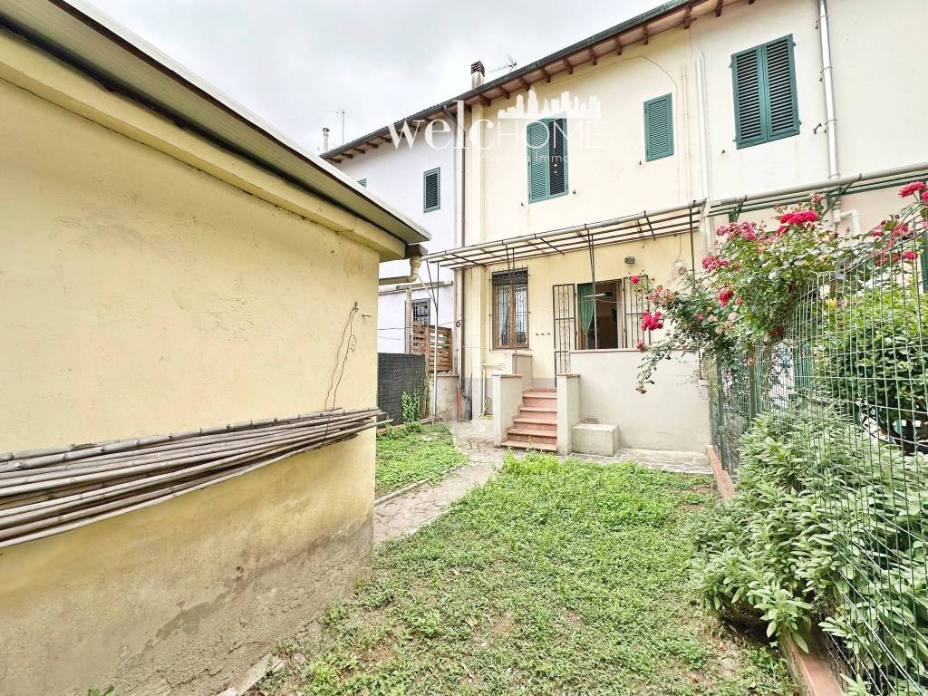 Casa indipendente a Campi bisenzio in Via Don Giovanni Minzoni - Foto 3