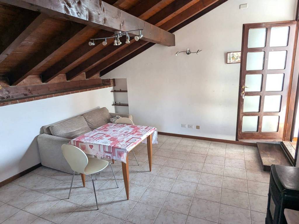 Casa indipendente a Invorio in Via al Castello - Foto 3