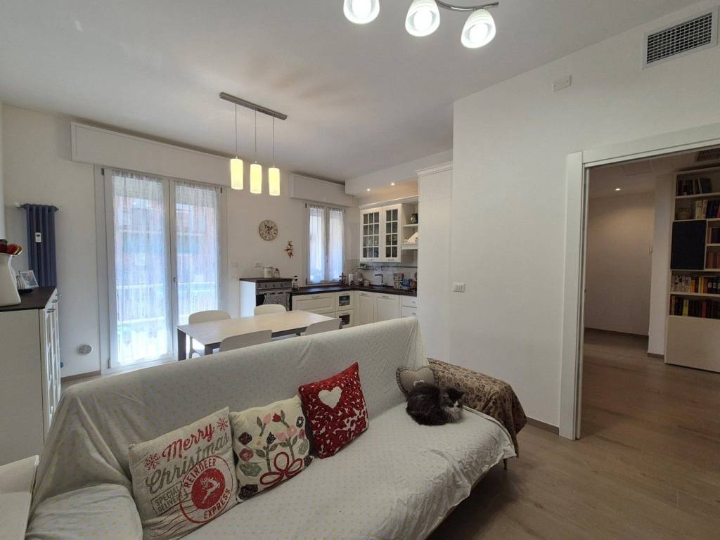Appartamento a Casalecchio di reno in Via Del Francia - Foto 2