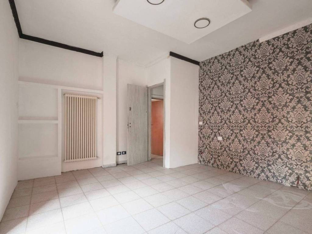 Appartamento a Gorla minore in Via Roma, 11 - Foto 3