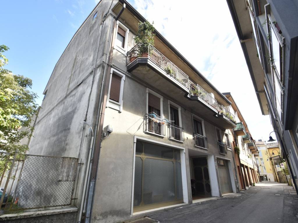 Appartamento a Bussolengo in via crocifissa di rosa 21 - Foto 2