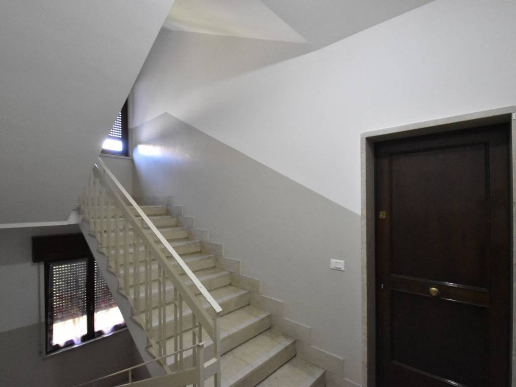 Appartamento a Bussolengo in via crocifissa di rosa 21 - Foto 4