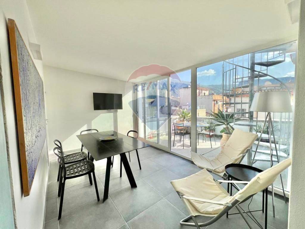 Casa indipendente a Terrasini in Via Ciucca, 9 - Foto 2