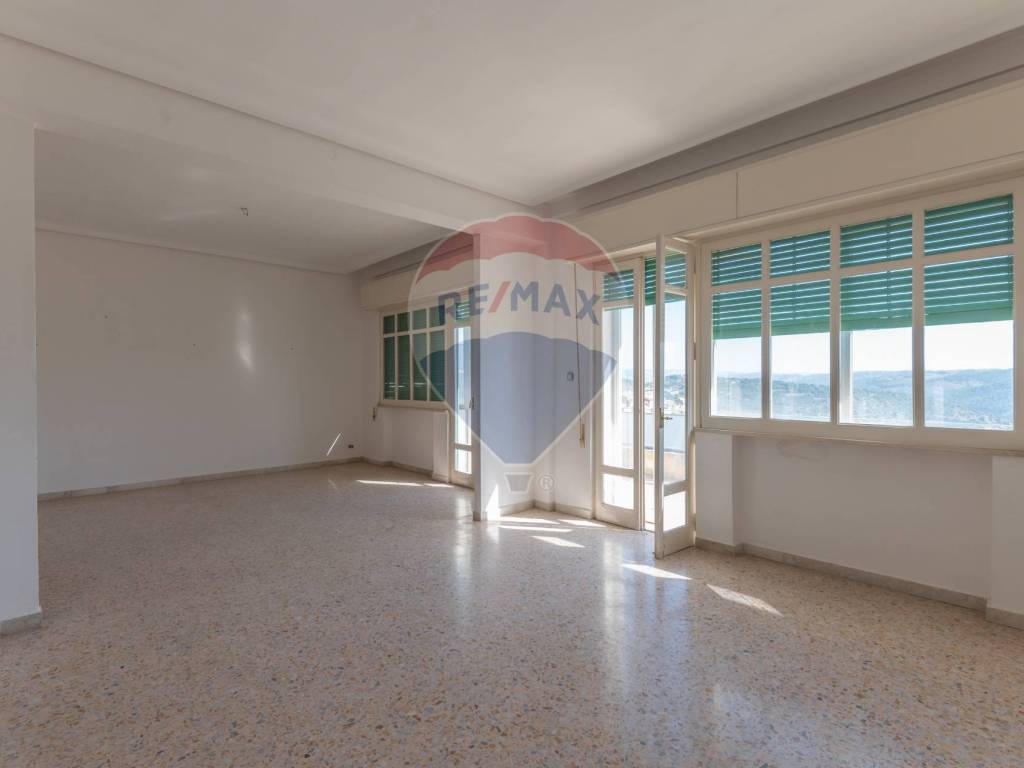 Appartamento a Ragusa in VIA FILIPPO SILVESTRI, 2 - Foto 3