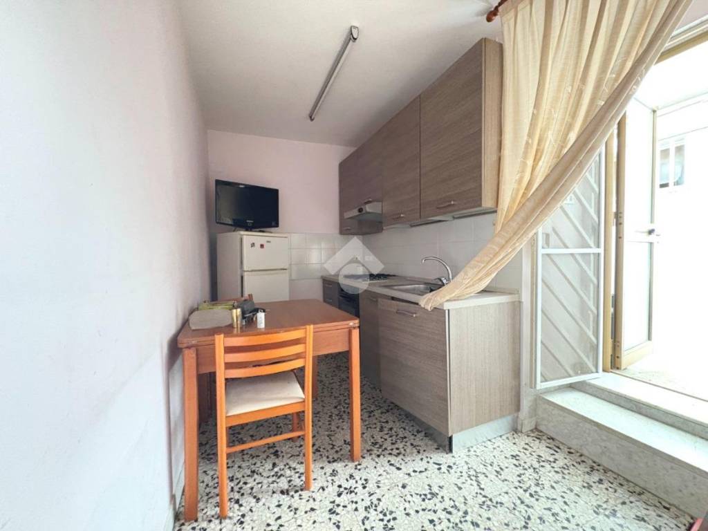 Appartamento a Barletta in Via Girolamo Cataneo, 27 - Foto 4