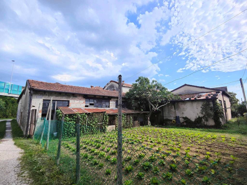 Villa a Dueville in Via Giuseppe Mazzini, 136 - Foto 3