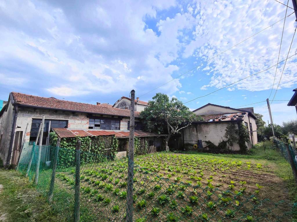 Villa a Dueville in Via Giuseppe Mazzini, 136 - Foto 4