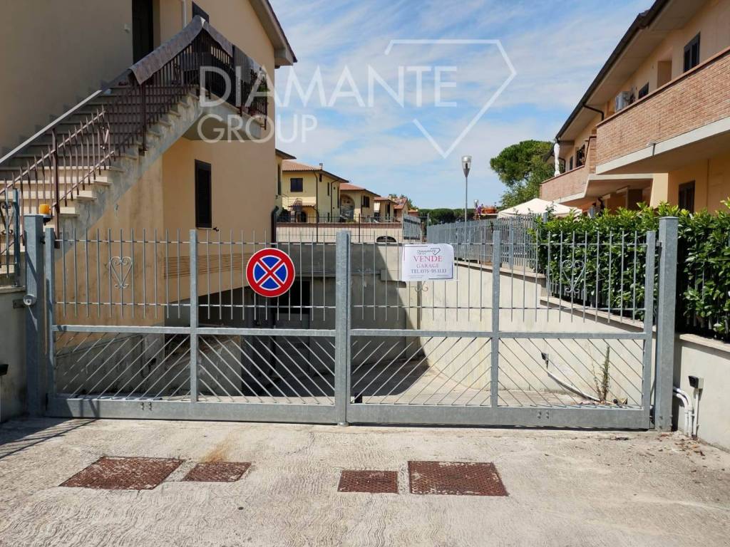 Box / garage a Castiglione del lago - Foto 3