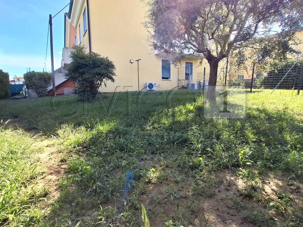 Appartamento a Nanto in VIA CHIESA - Foto 3