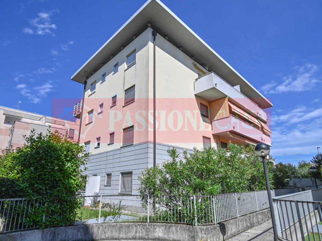 Appartamento a Grumello del monte in Via Beato Luigi Palazzolo, 11 - Foto 5