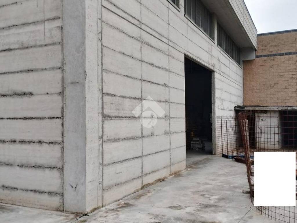 Immobile a Trenzano in VIA INDUSTRIALE, 7 - Foto 3