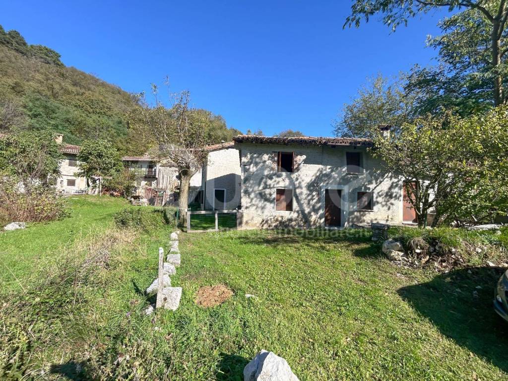 Rustico / casale a Forgaria nel friuli in Via Lendrania - Foto 4