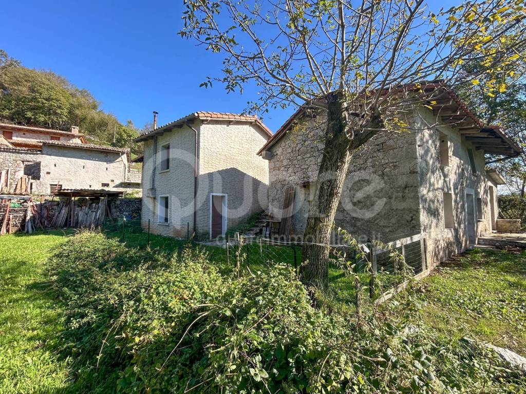 Rustico / casale a Forgaria nel friuli in Via Lendrania - Foto 5