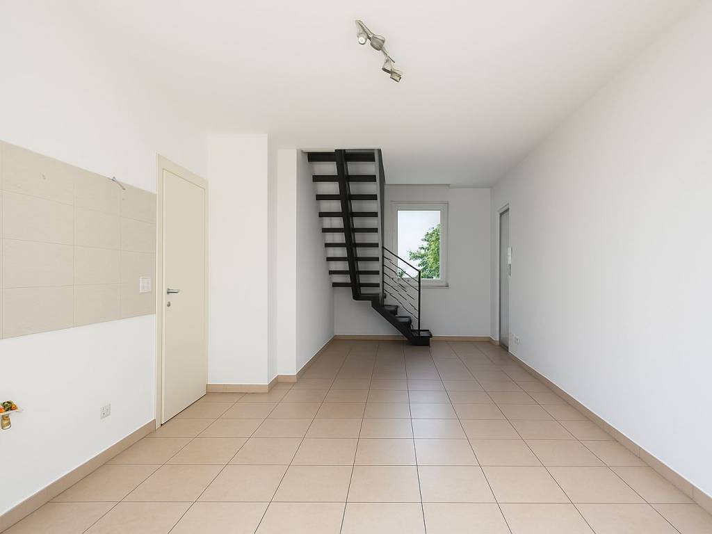 Appartamento a Dormelletto in Via Monte Bianco - Foto 4