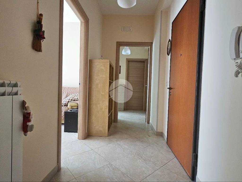 Appartamento a Montesarchio in P.zza Umberto I°, 71 - Foto 4