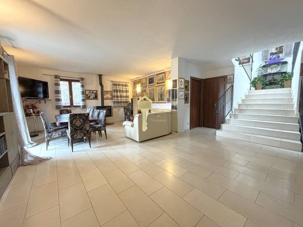 Villa a Mergozzo in Via Strada Vecchia - Foto 2