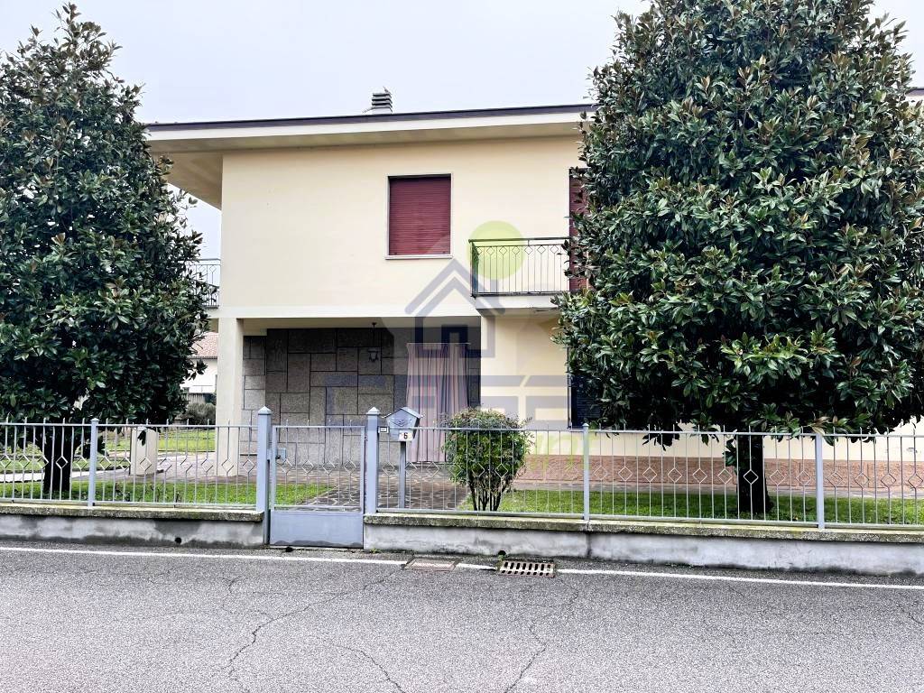 Villa a Asola in Via Manzoni, 6 - Foto 2