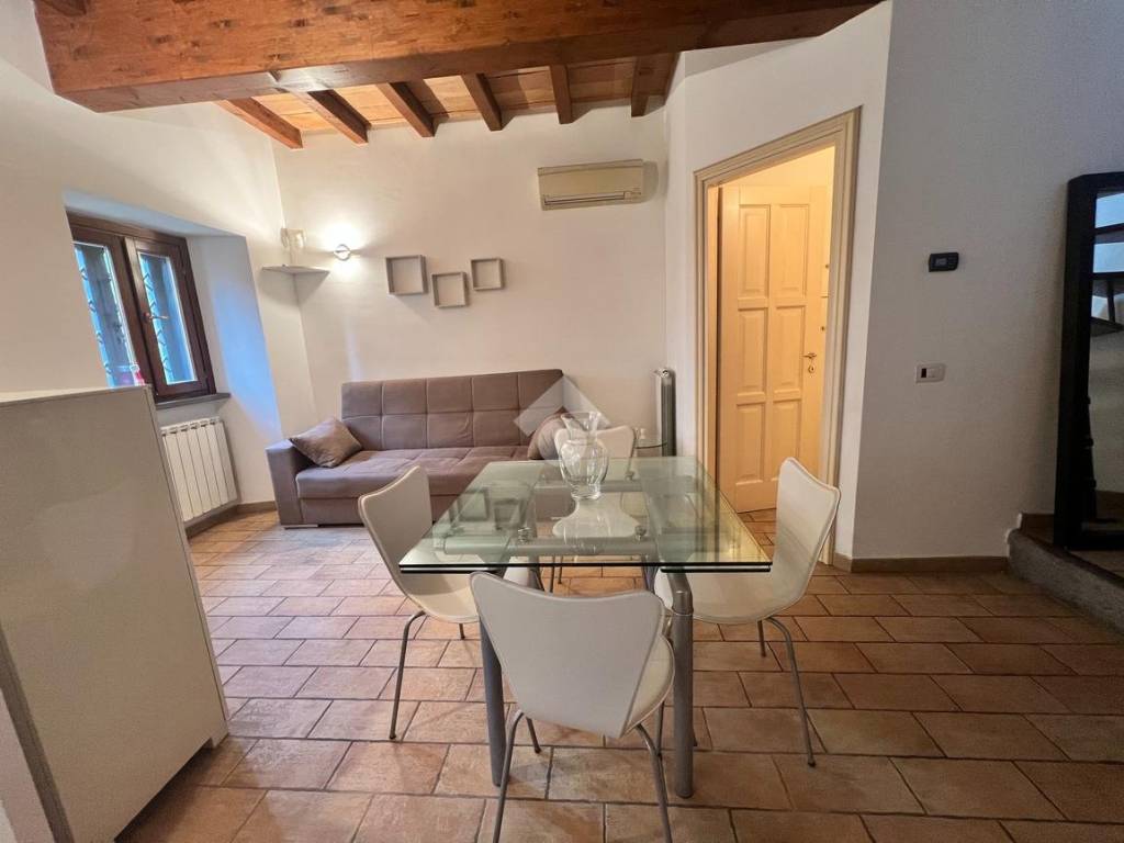 Appartamento a Roma in Via della Pineta Sacchetti, 229 - Foto 3
