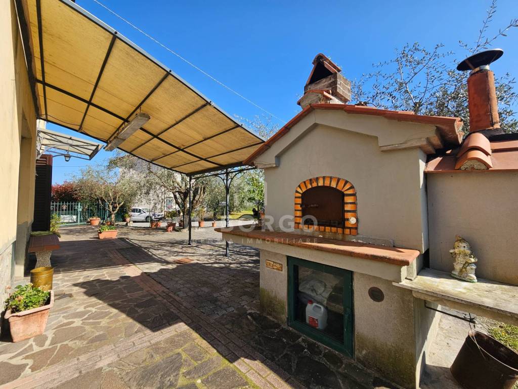 Casa indipendente a Pescia in via zei, 3 - Foto 4