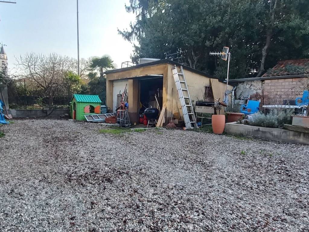 Appartamento a Cadrezzate con osmate - Foto 3