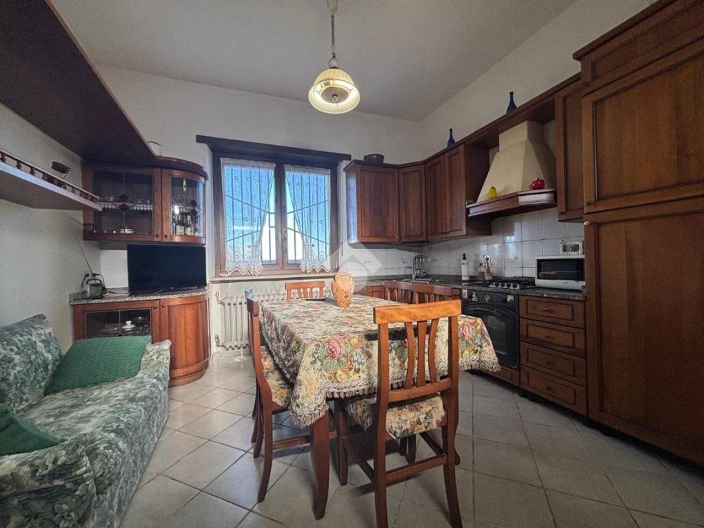 Villa a None in Via volvera, 59 - Foto 2
