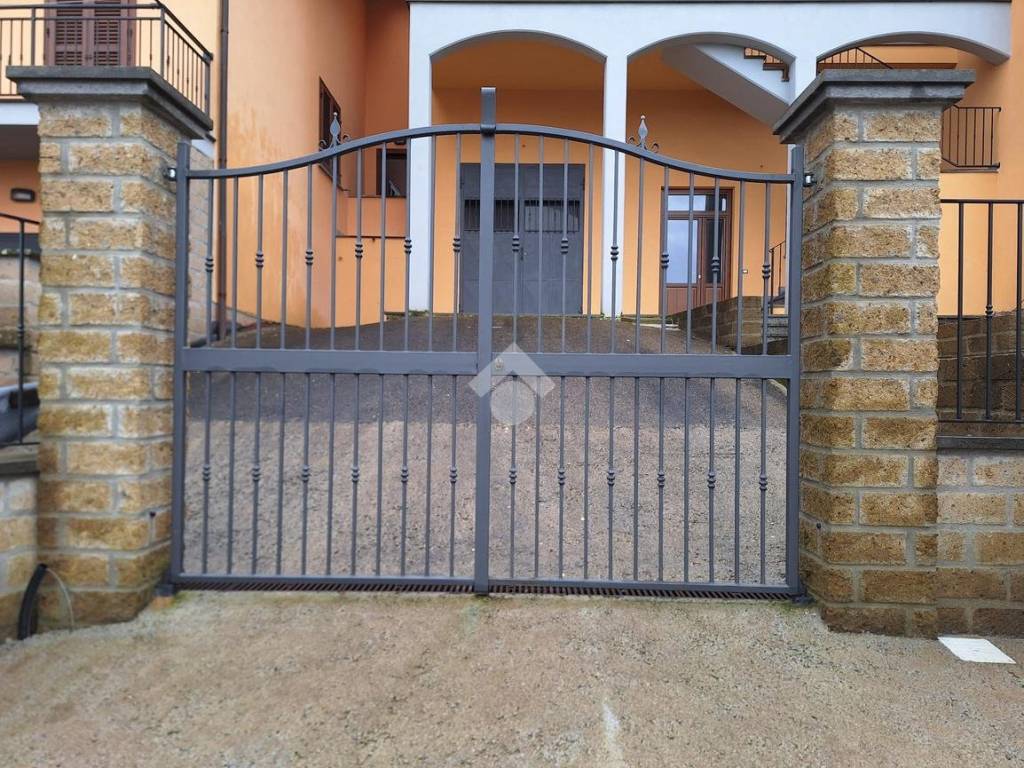 Villa a Valentano in Via cavalieri di malta - Foto 2
