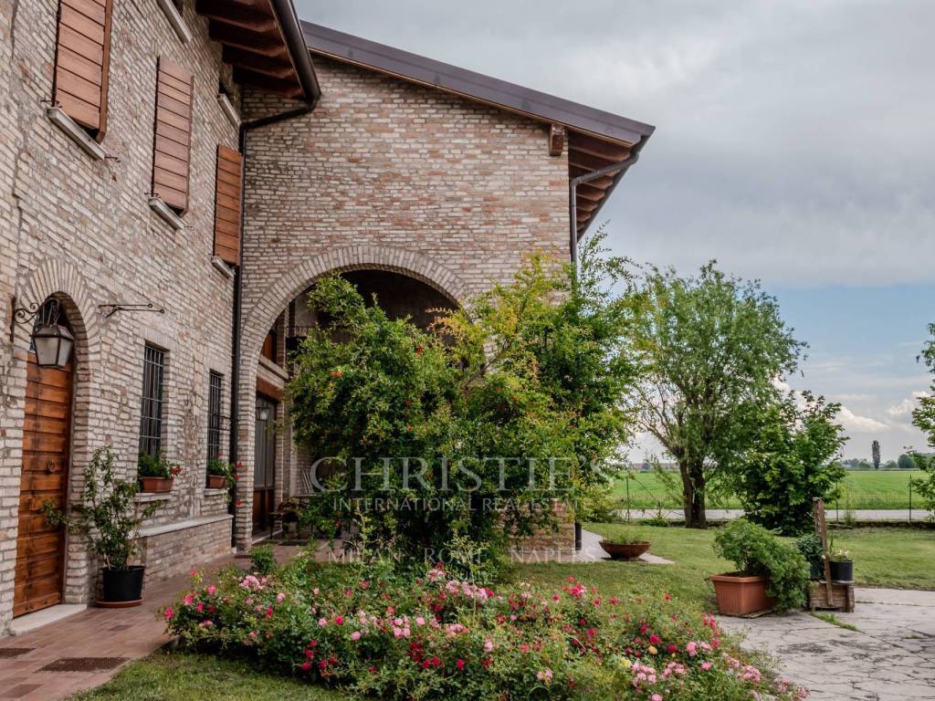 Villa a Ceresara in via Garzara - Foto 4