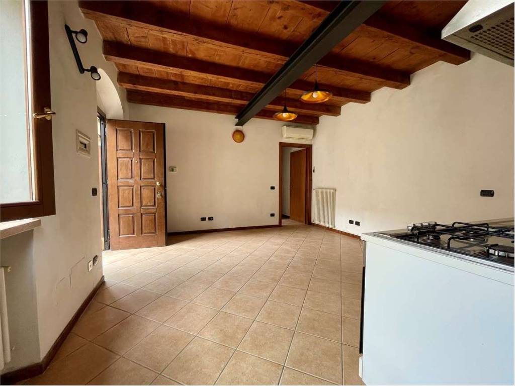 Appartamento a Villafranca di verona in Via Silvio Pellico - Foto 3