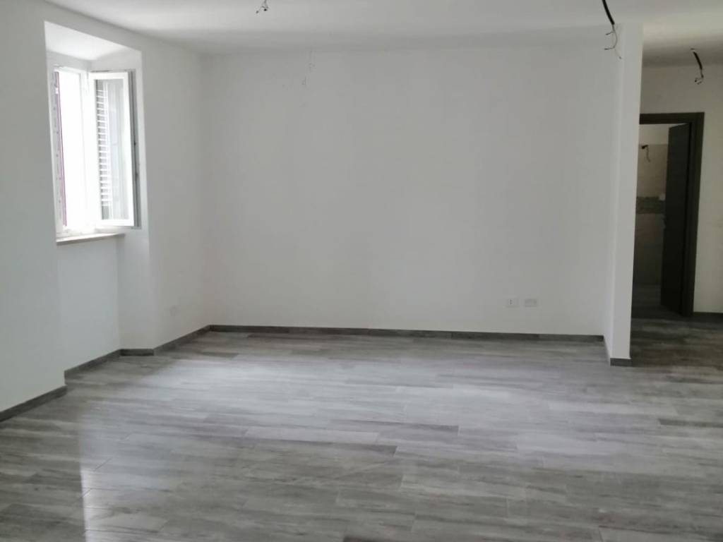 Appartamento a Carsoli in Via Valeria - Foto 4