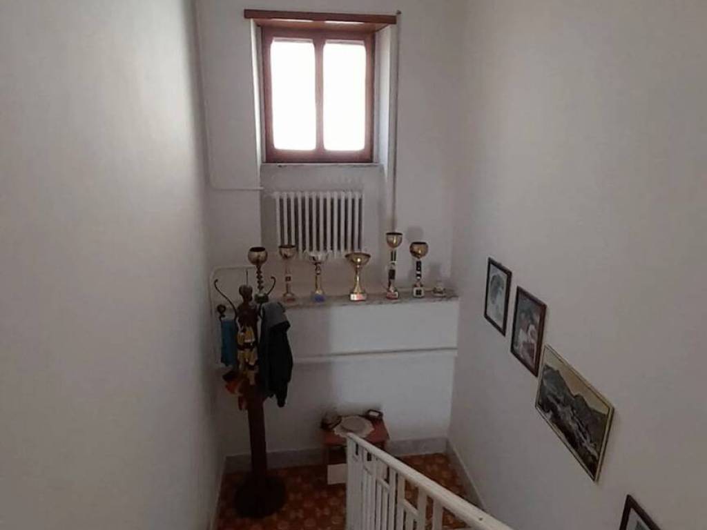 Villa a Roccamandolfi in Via Poggio Castello - Foto 5