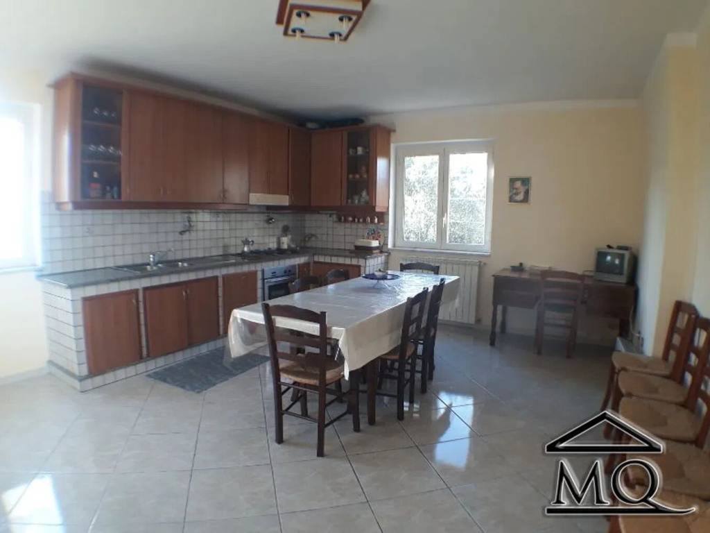 Villa a Macchia d'isernia in Contrada Colle Santa Lucia S.N.C. - Foto 5