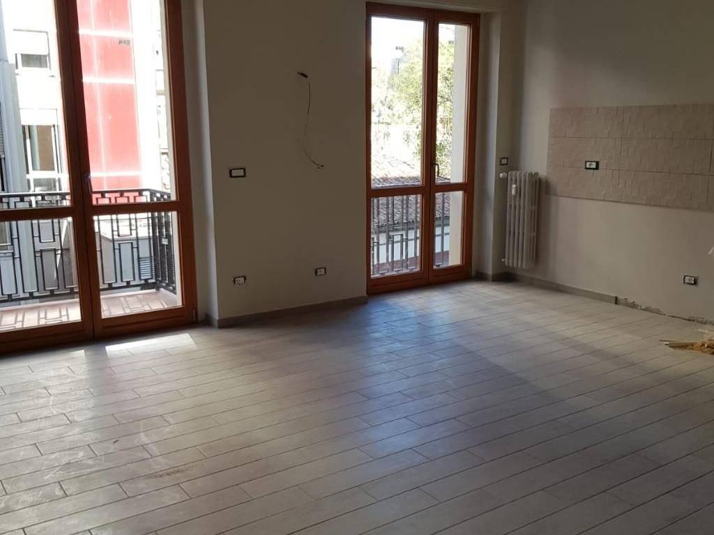 Appartamento a Asti in VIA EMANUELE FILIBERTO, 23 - Foto 2