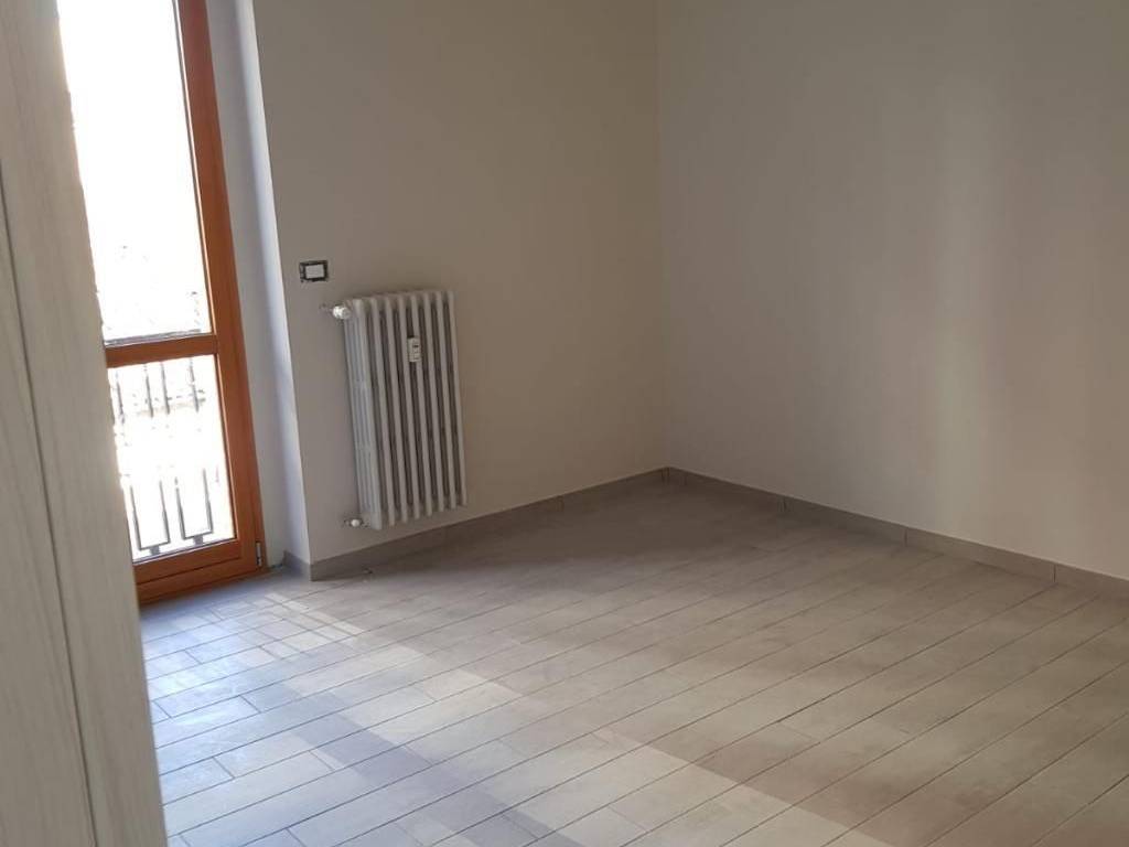 Appartamento a Asti in VIA EMANUELE FILIBERTO, 23 - Foto 5
