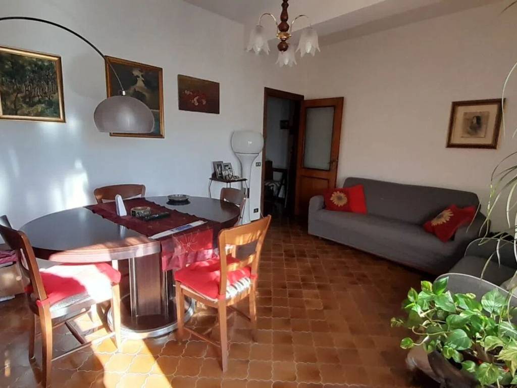 Appartamento a Isernia in Via Molise, 59 - Foto 2