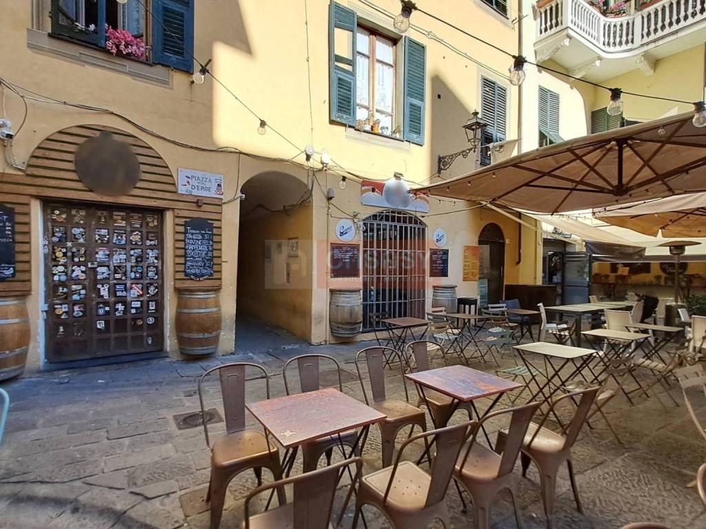 Immobile a Albenga in Piazza delle Erbe - Foto 2