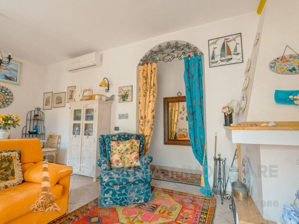 Villa a La maddalena in Via Principe Amedeo 35 - Foto 4