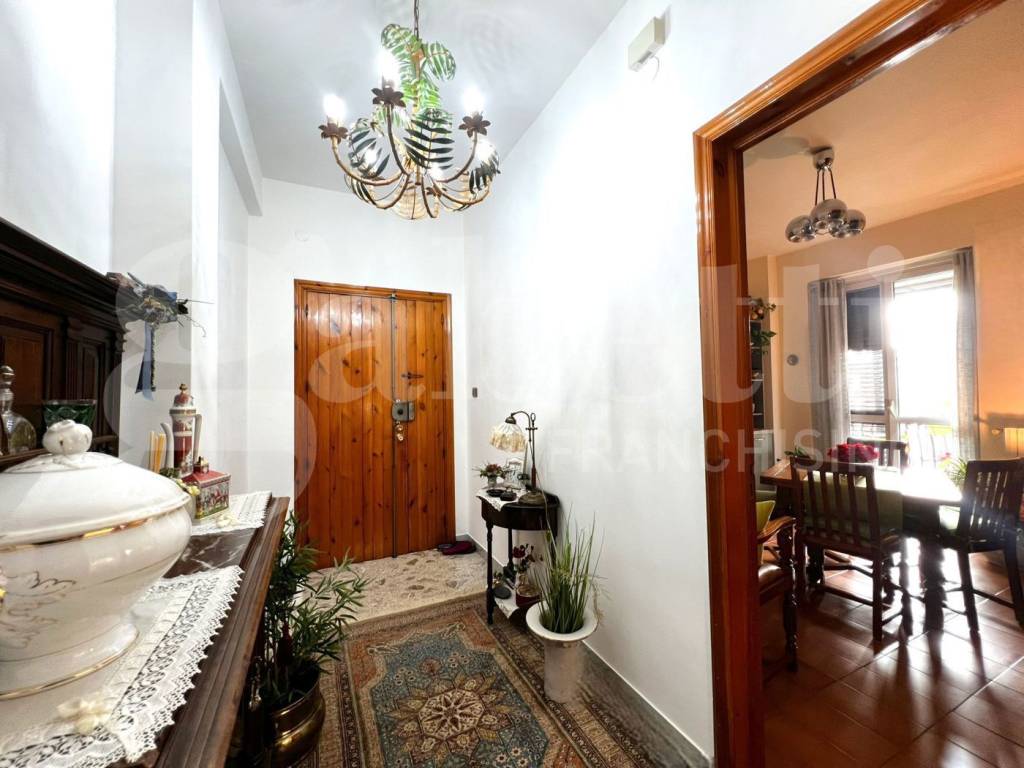 Appartamento a Trani in Via Malcangi - Foto 2