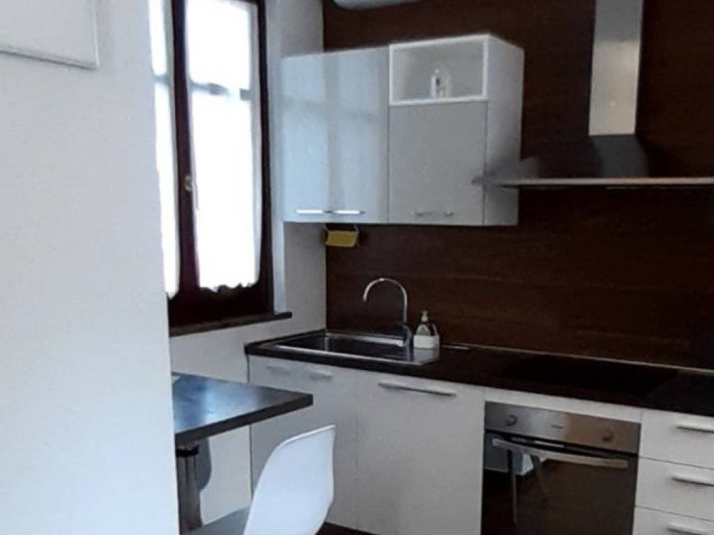 Appartamento a Alba in Via Pierino Belli, 10 - Foto 4
