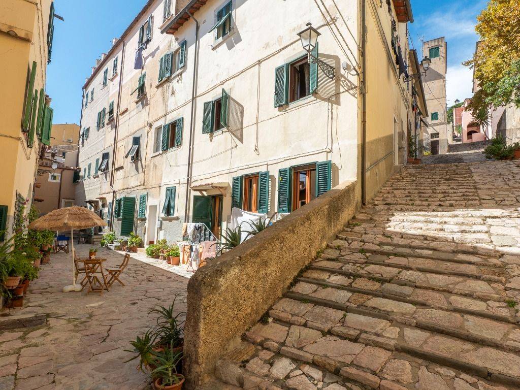 Appartamento a Portoferraio in Via del Falcone, 8 - Foto 2