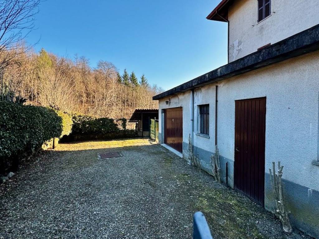 Villa a Pollone in Via per Oropa, 6 - Foto 5