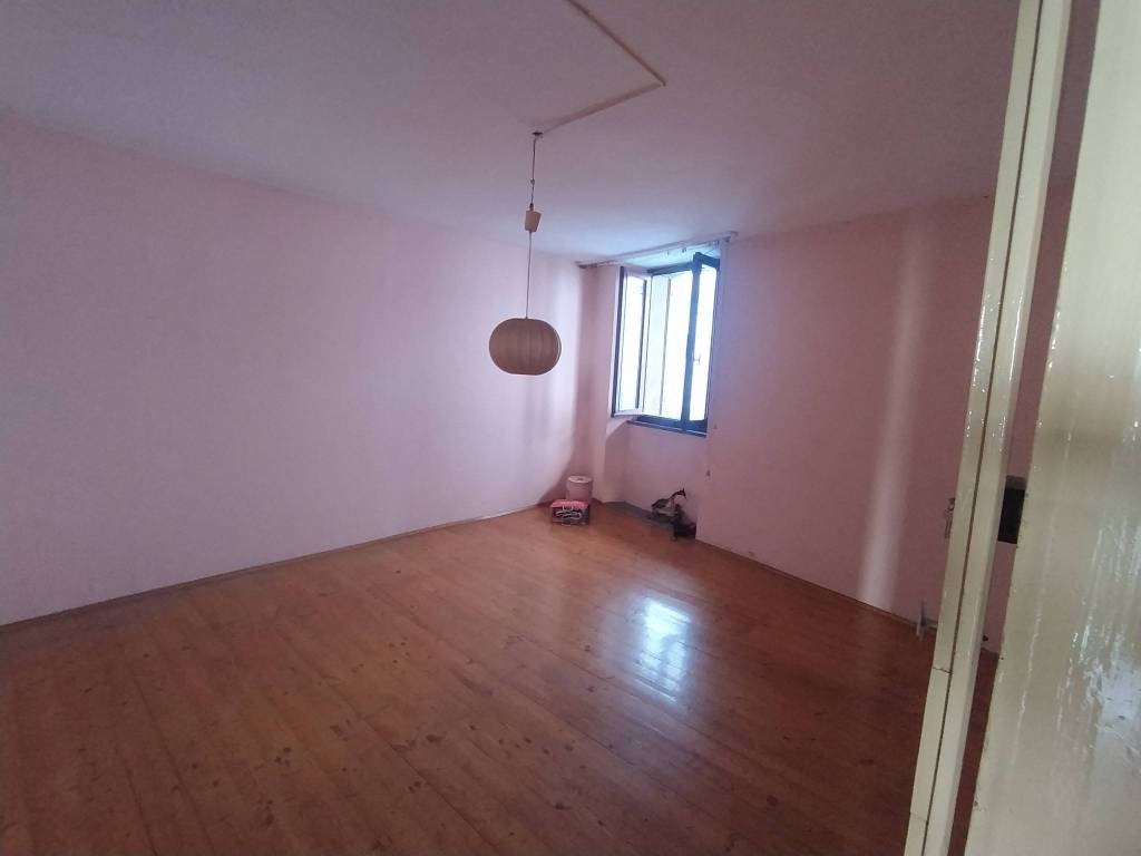 Palazzo / stabile a Tolmezzo in Via Giovanni da Tolmezzo, 7 - Foto 4