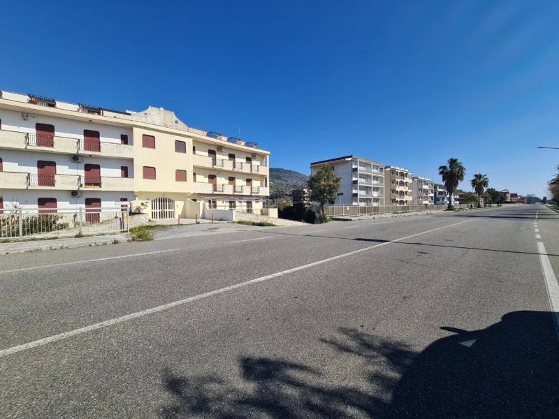 Appartamento a Falerna in Strada Statale 18 Tirrena Inferiore - Foto 2