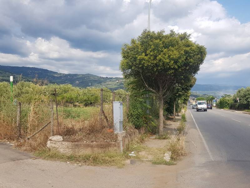 Terreno a Lamezia terme in Via delle Terme - Foto 2