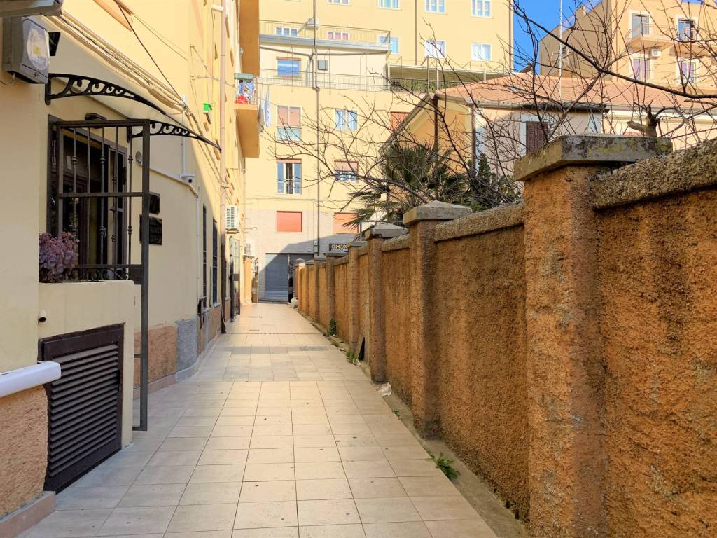 Immobile a Catanzaro in Via Vittorio Veneto - Foto 5