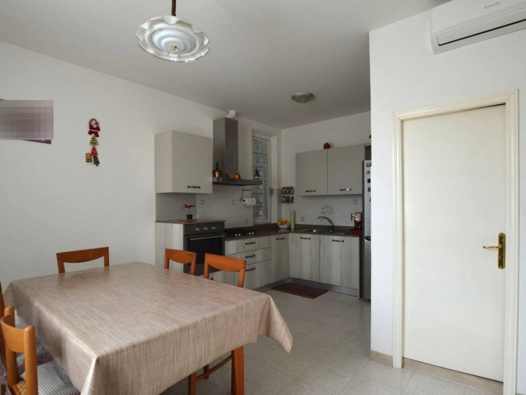 Appartamento a Jesi in Via Fratelli Cervi - Foto 2