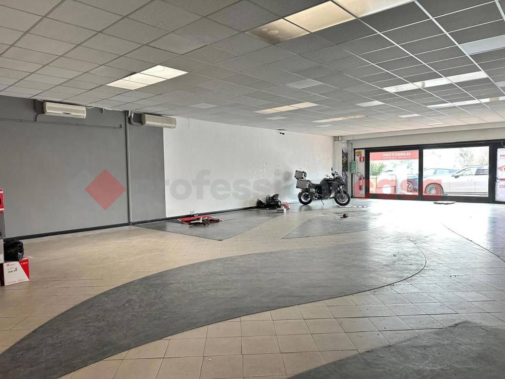 Immobile a Arezzo in VIA NEWTON - Foto 3