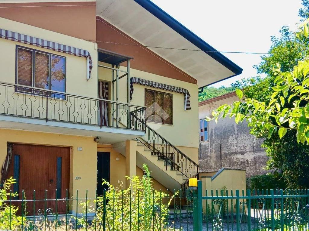 Casa indipendente a Rovolon in Via Verdi - Foto 2