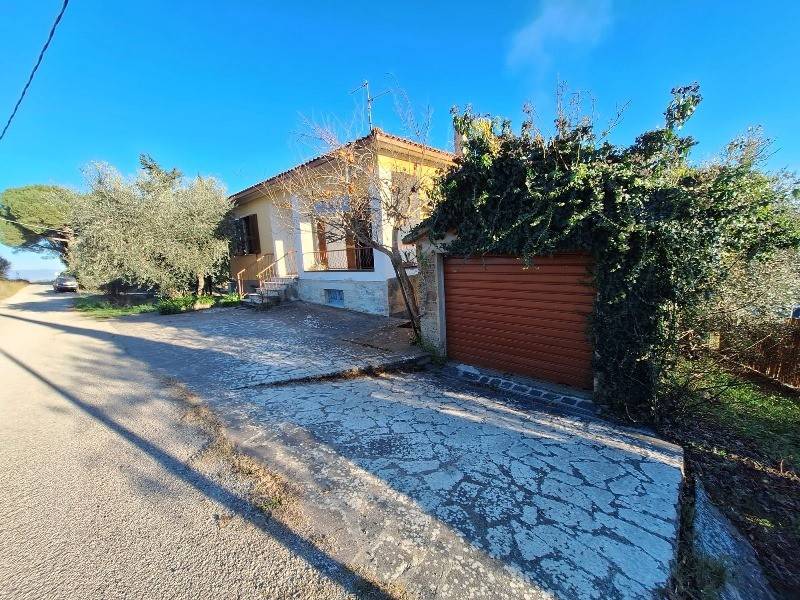 Villa a Castiglione del lago in Vaiano - Foto 2