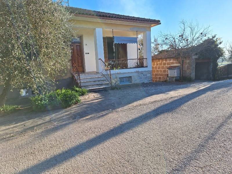 Villa a Castiglione del lago in Vaiano - Foto 4
